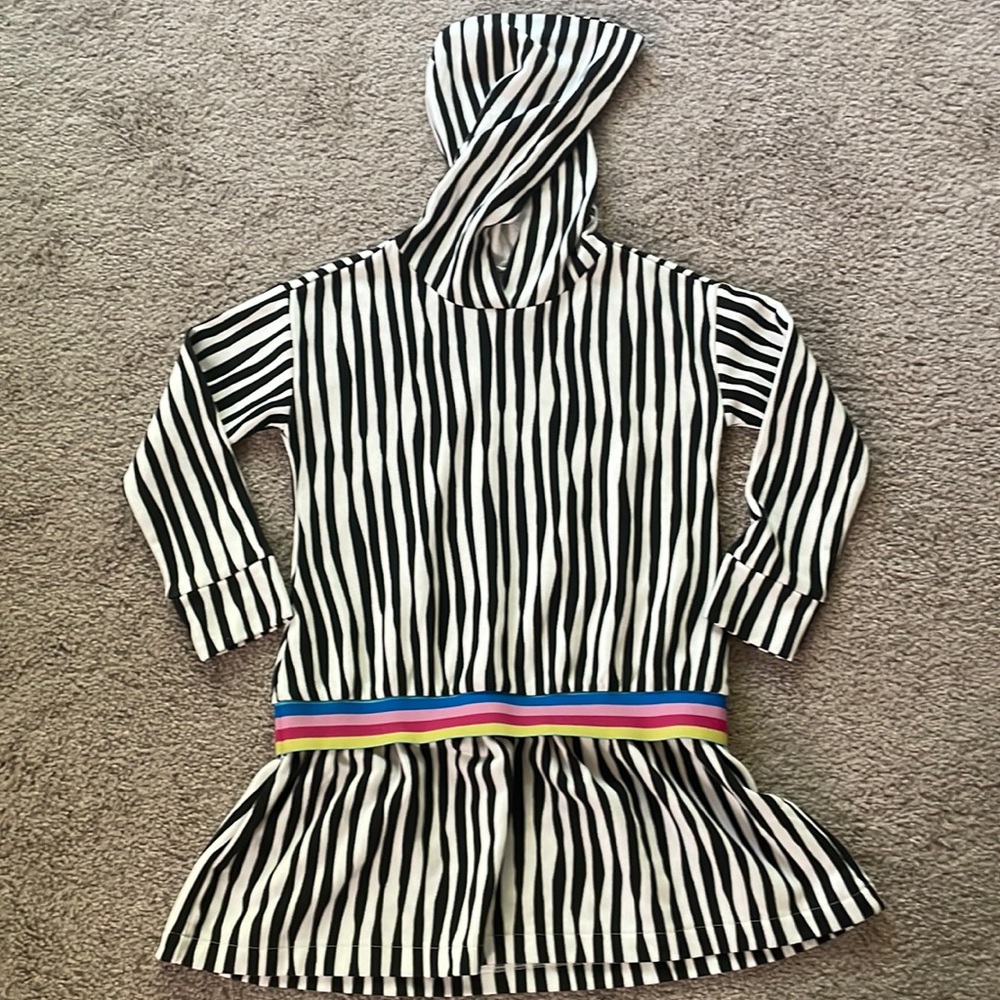 Rockets of awesome dress